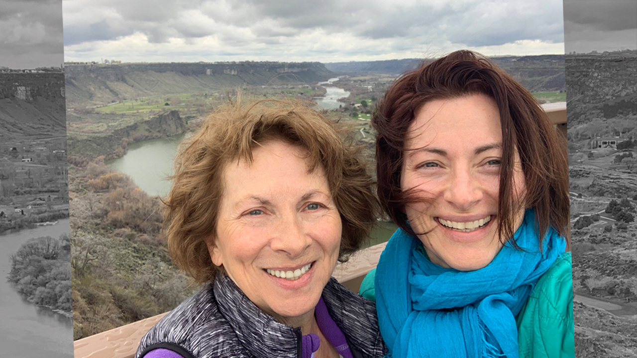 Happy Mother’s Day to all the Sew Like A Pro™ sewing moms!